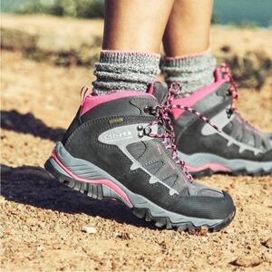 Clourts,  women’s Gray and Pink Hiking Boots